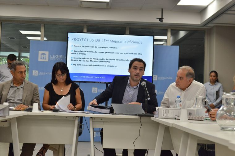 El ministro Montero estuvo en la Legislatura este jueves por la mañana Foto: Gobierno de Mendoza
