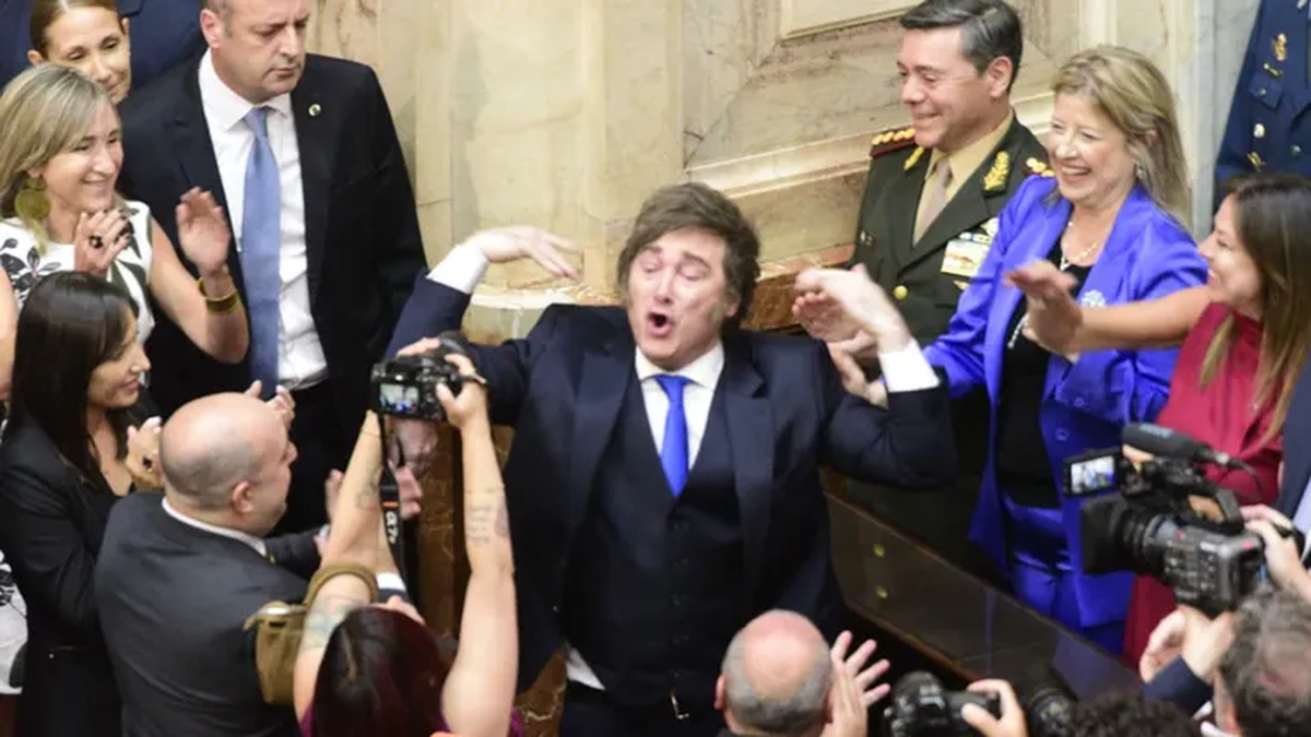 Javier Milei pidió identificar a los involucrados en la campaña rusa en medios: 