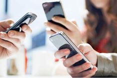 ¡fascinante test! dime como sostienes el telefono y te dire quien eres ¡fascinante test! dime como sostienes el telefono y te dire quien eres