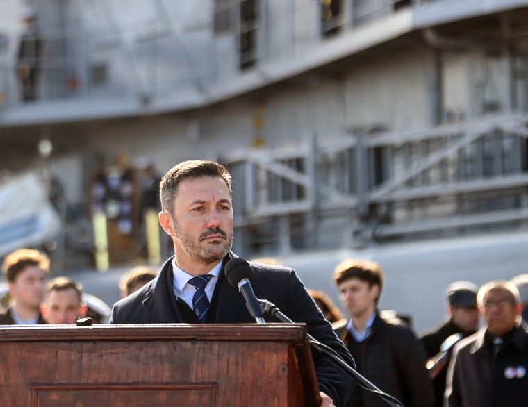 El ministro de Defensa, Luis Petri, discontinuó el convenio que está siendo cuestionado. Foto: Noticias Argentinas