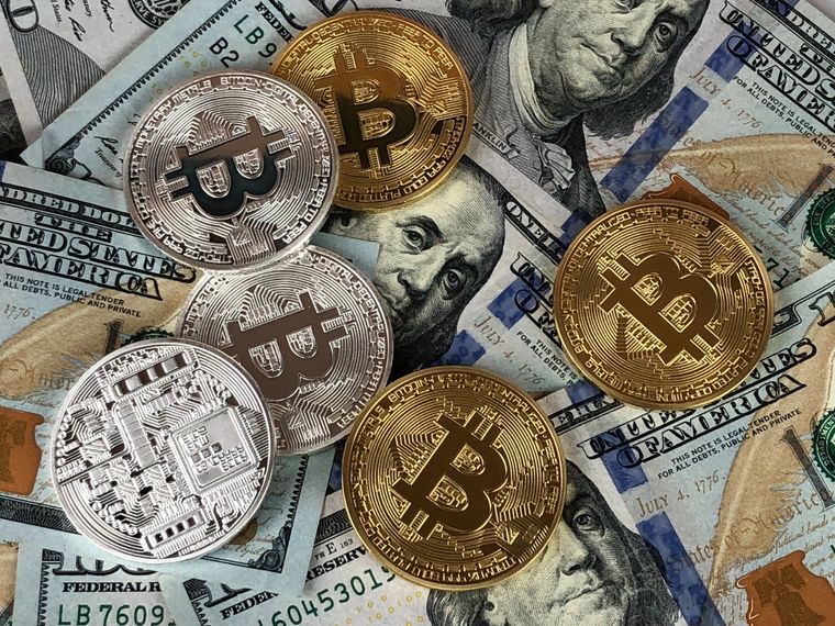 Los argentinos buscan proteger sus ahorros con criptomonedas Foto: Pexels