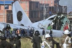 El avión transportaba nuevos billetes del banco central del país.