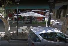 asalto armado en una heladeria de chacras de coria