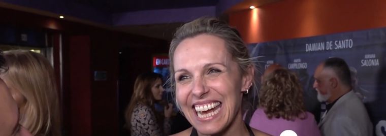 En una entrevista para MShow a fines de marzo, la modelo confirmó su llegada a canal América. En una entrevista para MShow a fines de marzo, la modelo confirmó su llegada a canal América.