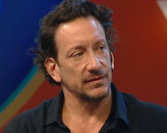 Nico Vázquez recibió una señal. Nico Vázquez recibió una señal.