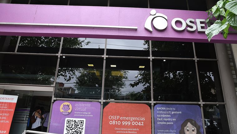 El DNU no habla de las obras provinciales Foto: ALF PONCE MERCADO / MDZ