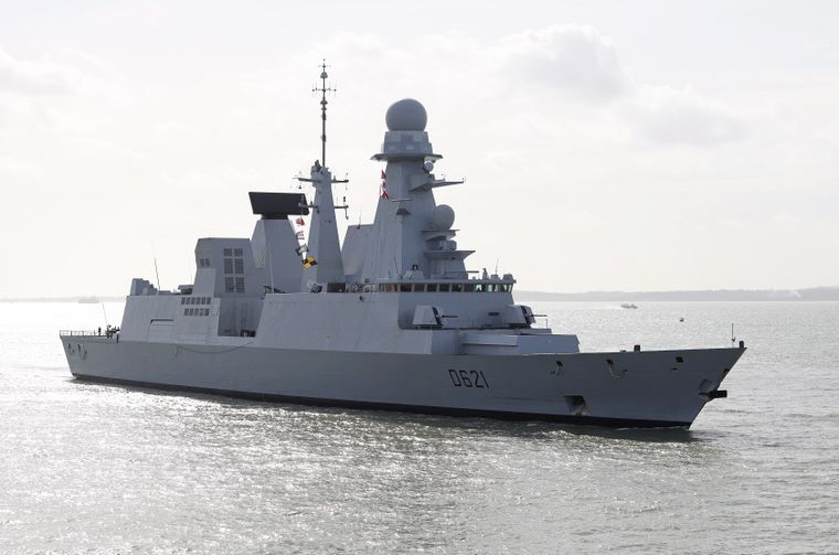 Francia se suma al despliegue naval de Estados Unidos en el Caribe para enfrentar a los cárteles latinoamericanos.