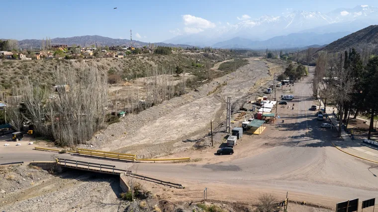 licitacion acceso puente potrerillos
