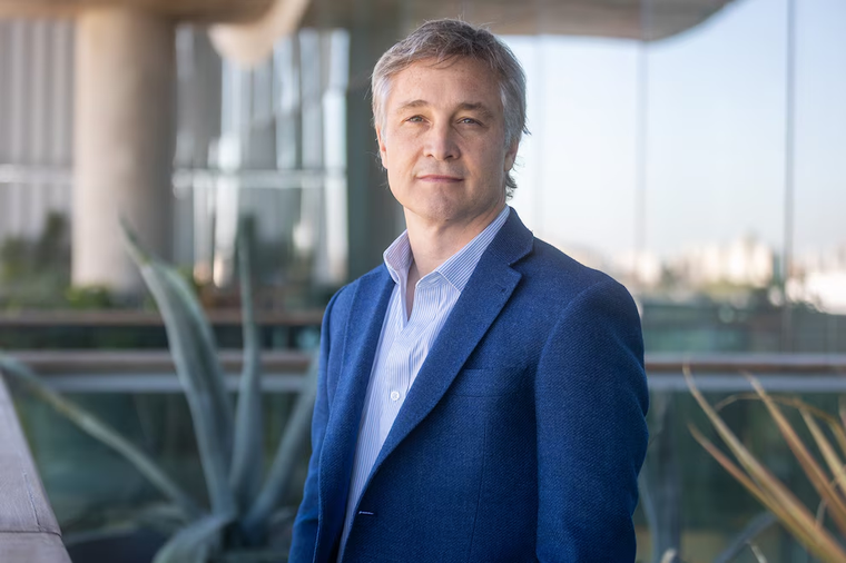 El diputado nacional Fernando de Andreis llegará a la provincia este viernes. Reuniones políticas y participación en les eventos de la Vendimia. El diputado nacional Fernando de Andreis llegará a la provincia este viernes. Reuniones políticas y participación en les eventos de la Vendimia.