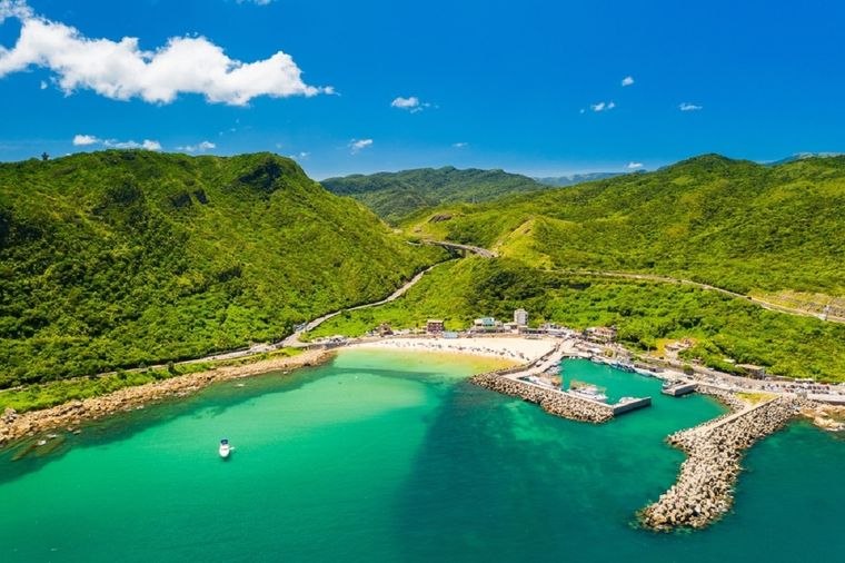 Esta pequeña nación insular a 180 km al este de China pagará a los turistas que vacacionen allí Foto: Shutterstock