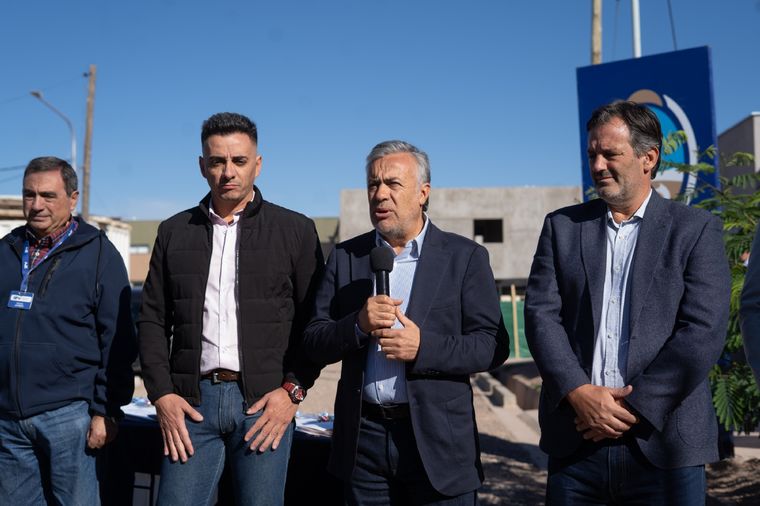 Alfredo Cornejo y Marcos Calvente Foto: Prensa Gobierno