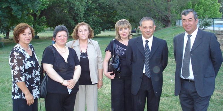 María Elena Martinez, Nancy Perez de Luján, Celestina Videla, Silvia Martín, Daniel Álvarez y Raul Cataldo.