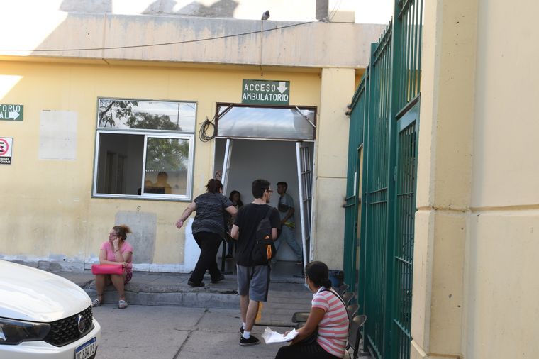 Guardia Hospital Lagomaggiore Foto: ALF PONCE MERCADO / MDZ