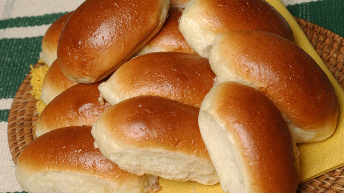 La mejor receta de pan pebete para tus sándwiches