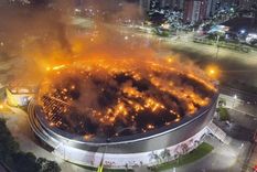 El incendio afectó el techo del velódromo de Río de Janeiro. Imagen Captura de pantalla Youtube