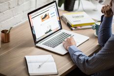 Accenture Argentina busca a jóvenes profesionales en Mendoza. Foto: Pexels
