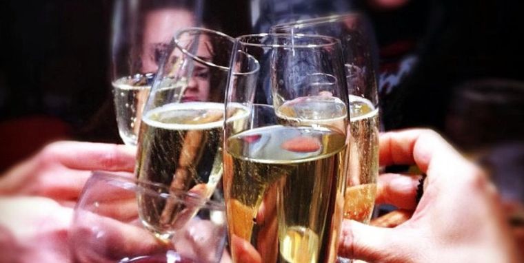 Brindis Foto: .20minutos.es/
