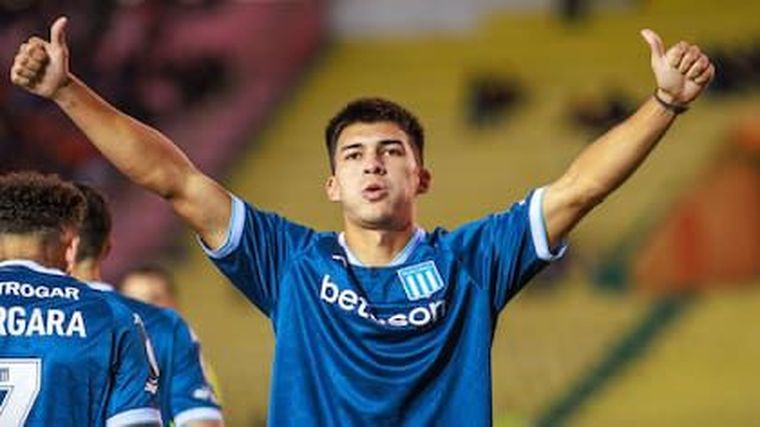 El pibe Sosa, que marcó su primer gol como profesional, abrió el triunfo de Racing en el arranque de la Sudamericana.