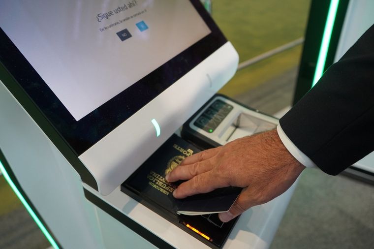 Argentina comenzará a operar en el Directorio de Claves Públicas de la agencia de la ONU especializada en aviación civil internacional para facilitar la verificación de pasaportes. Foto: Gentileza