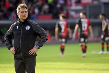 Guillermo Barros Schelotto volvió a hablar del reclamo de Vélez contra Boca por la Copa Argentina y dejó una respuesta breve sobre el fallo.