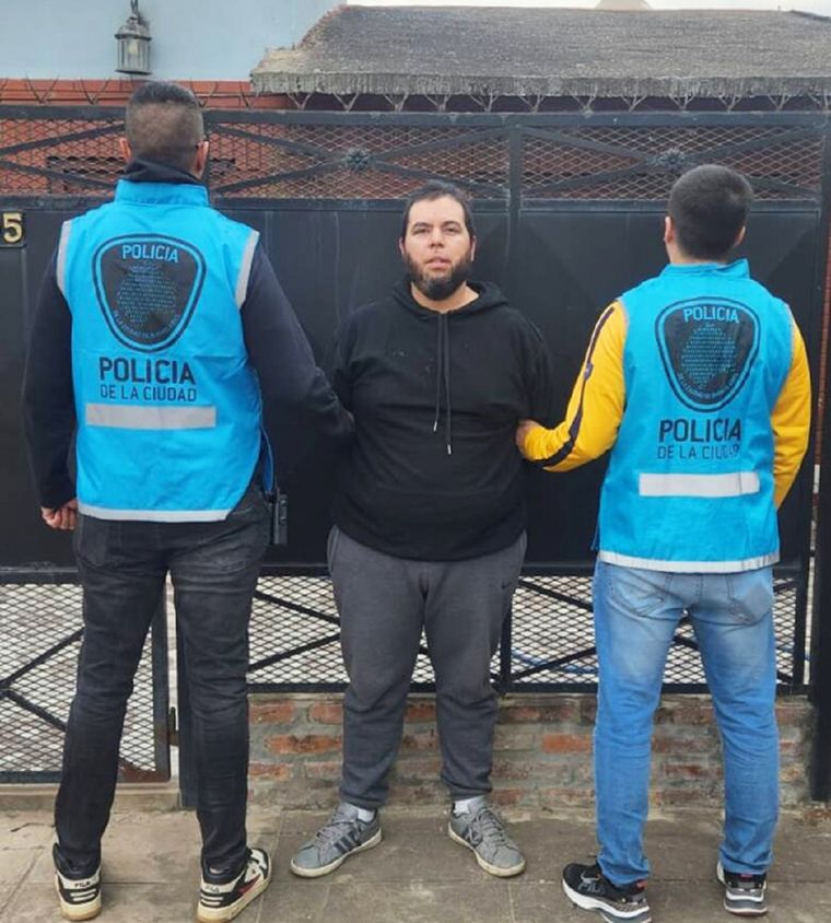 El peluquero en manos de la Policía Foto: gentileza