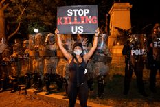 eeuu: se extiende el caos y varias ciudades decretan el toque de queda