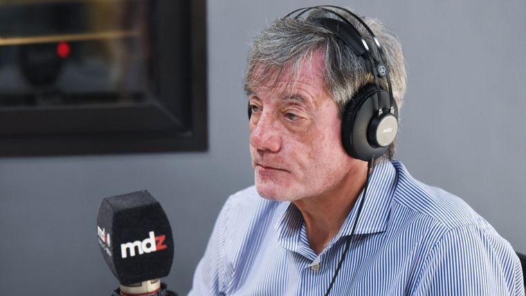 Alejandr Chapini estuvo en los estudios de MDZ Radio. Alejandr Chapini estuvo en los estudios de MDZ Radio.