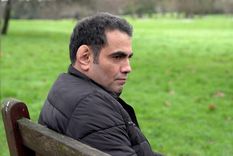 Los iPhones de Ghanem al-Masarir fueron pirateados en 2018 con un software espía invasivo. Los iPhones de Ghanem al-Masarir fueron pirateados en 2018 con un software espía invasivo.