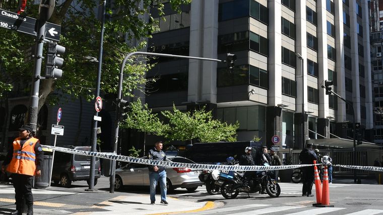 Operativo en la embajada de Israel (imagen ilustrativa) Foto: Télam