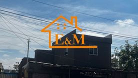 Más de 80 familias apuntan contra E&M Viviendas Industrializadas por estafa e irregularidades en la construcción y entrega de viviendas.