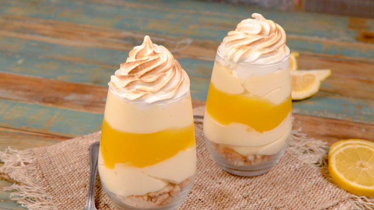 Esta receta es típica de la pastelería moderna. Esta receta es típica de la pastelería moderna.