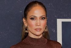 todas las causas beneficas de jennifer lopez