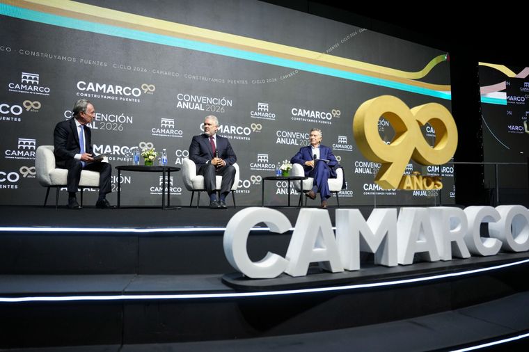 Mauricio Macri e Iván Duque con Gustavo Weiss, titular de la Cámara de la Construcción Mauricio Macri e Iván Duque con Gustavo Weiss, titular de la Cámara de la Construcción