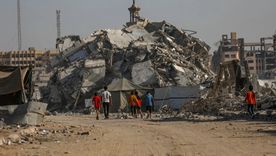 Al menos nueve personas —incluidos dos niños y cuatro mujeres— murieron tras una serie de bombardeos israelíes en el norte y el sur de la Franja de Gaza.  Al menos nueve personas —incluidos dos niños y cuatro mujeres— murieron tras una serie de bombardeos israelíes en el norte y el sur de la Franja de Gaza.