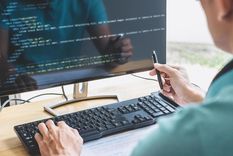 El software libre se define como aquel cuyo código fuente está disponible para que cualquier persona pueda estudiarlo, modificarlo y redistribuirlo. Foto: Archivo MDZ