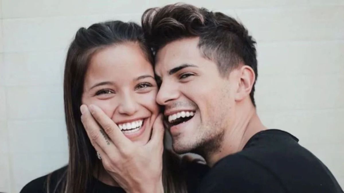 Escándalo total: las fotos más picantes de Emilia Mernes y Fer Vázquez que sacuden las redes