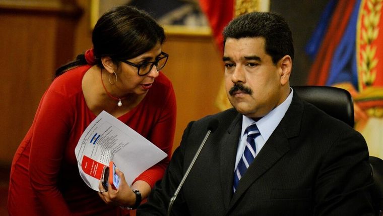 La vicepresidenta de Venezuela pidó una prubea de vida de Nicolás Maduro y su esposa.
