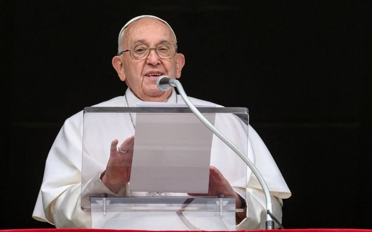 Diputados proponen crear un feriado nacional en homenaje al papa Francisco. Foto: NA.