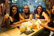 Salir a disfrutar de la gastronomía en ciudad de Mendoza ahora tiene una novedad: el menú Vendimia. Foto: Rodrigo DAngelo / MDZ