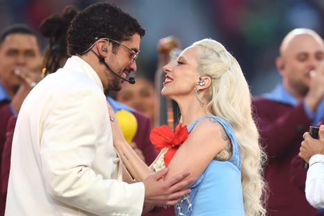 Lady Gaga fue una de las famosas que participó en el show de medio tiempo del Super Bowl 2026 de Bad Bunny. Lady Gaga fue una de las famosas que participó en el show de medio tiempo del Super Bowl 2026 de Bad Bunny.