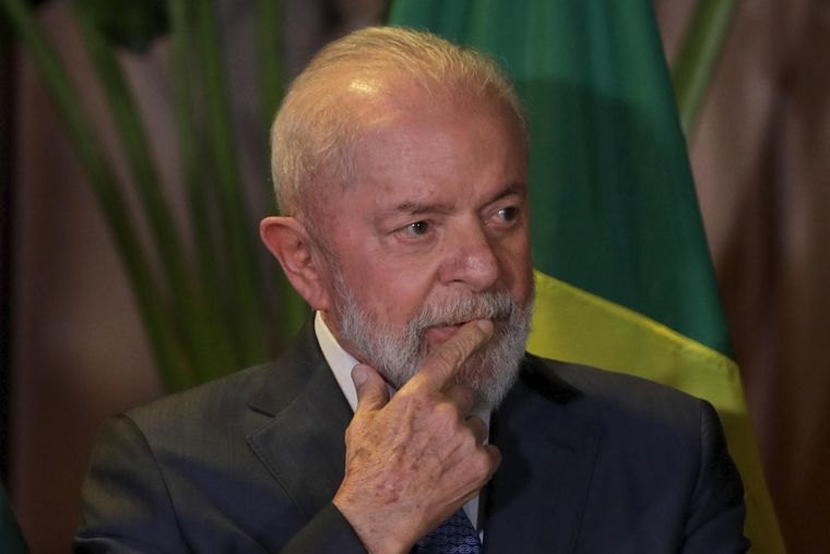 Donald Trump embistió al presidente de Brasil, Luiz Inacio Lula da Silva. Foto: EFE
