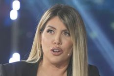 Incómodo momento tras la llegada al país. Foto: Prensa Telefe. Incómodo momento tras la llegada al país. Foto: Prensa Telefe.