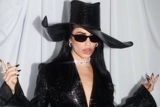 Mirá el look de Lali.