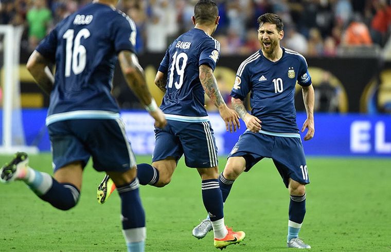 En las semifinales de la Copa América Centenario, Leo marcó uno de los mejores goles de su carrera Foto: Conmebol