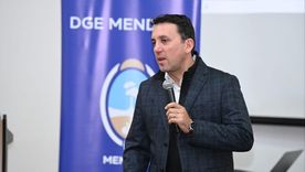 La DGE, a cargo de Tadeo García Zalazar, estableció tres cursos obligatorios para las docentes suplentes. La DGE, a cargo de Tadeo García Zalazar, estableció tres cursos obligatorios para las docentes suplentes.