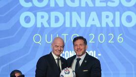 Gianni Infantino, presidente de la FIFA, junto a Alejandro Domínguez, titular de la Conmebol. Gianni Infantino, presidente de la FIFA, junto a Alejandro Domínguez, titular de la Conmebol.