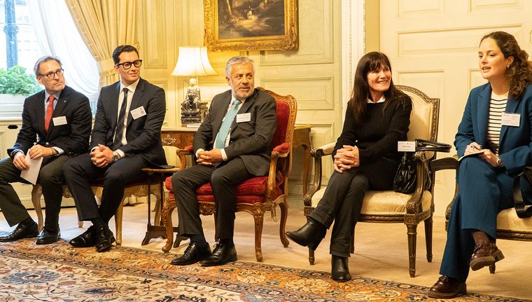 Cornejo se reunió con empresarios mineros. Foto: Gobierno