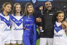 Micaela Viciconte habló de su fuerte vínculo con las hijas de Nicole Neumann y Fabián Cubero La influencer se refirió también al conflicto entre la modelo e Indiana Foto: @micaviciconte