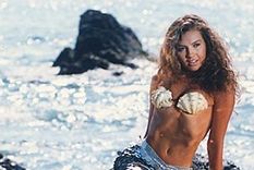 fans enloquecidos: thalia revivio en tiktok a marimar la mitica heroina de telenovela
