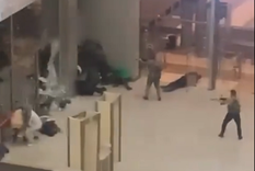 los videos del horror: asi fue la masacre de isis en el concierto de moscu